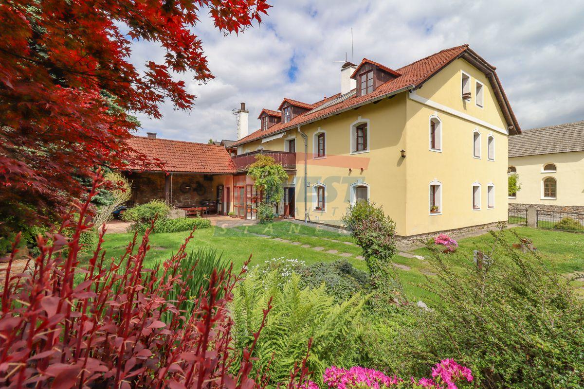 Prodej šumavského rodinného penzionu na Červené u Kašperských Hor