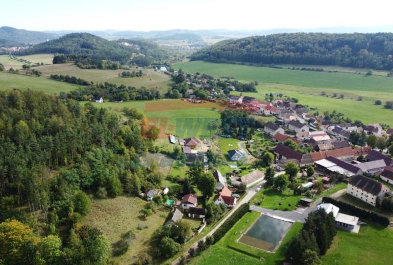 PRODEJ STODOLY SE STAVEBNÍM POZEMKEM V BUDĚTICÍCH