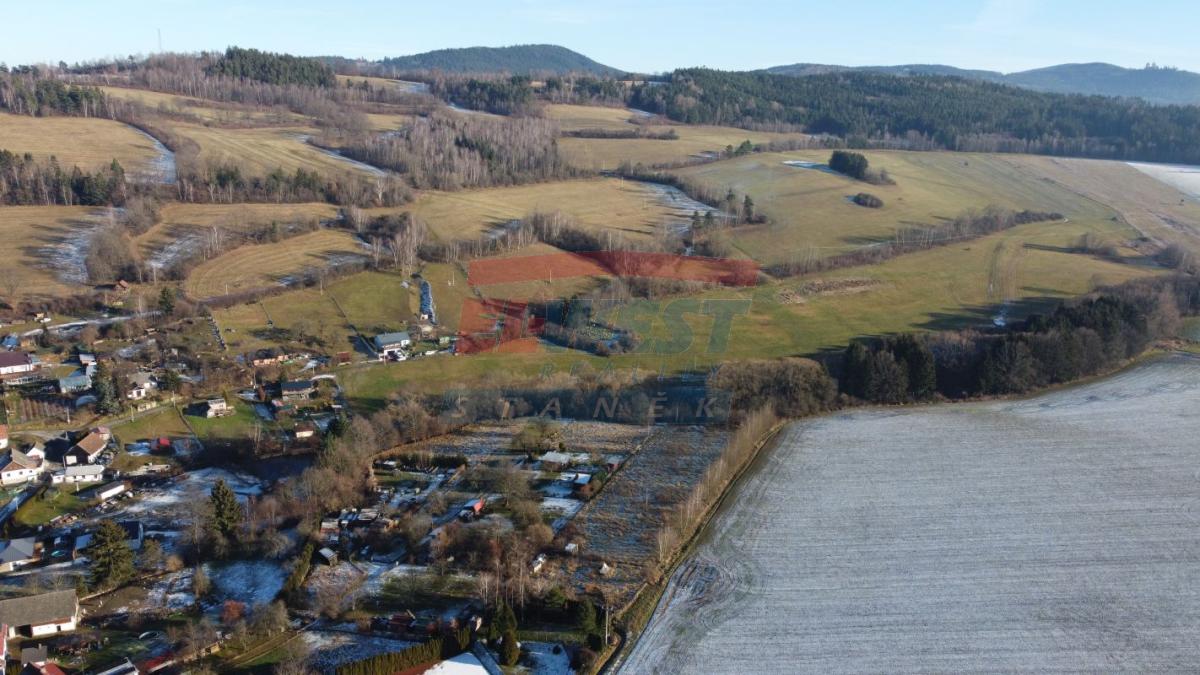 PRODEJ POZEMKU 588M2 URČENÝ K VÝSTAVBĚ SE ZAHRADOU/ POZEMKEM 5224M2 V DLOUHÉ VSI